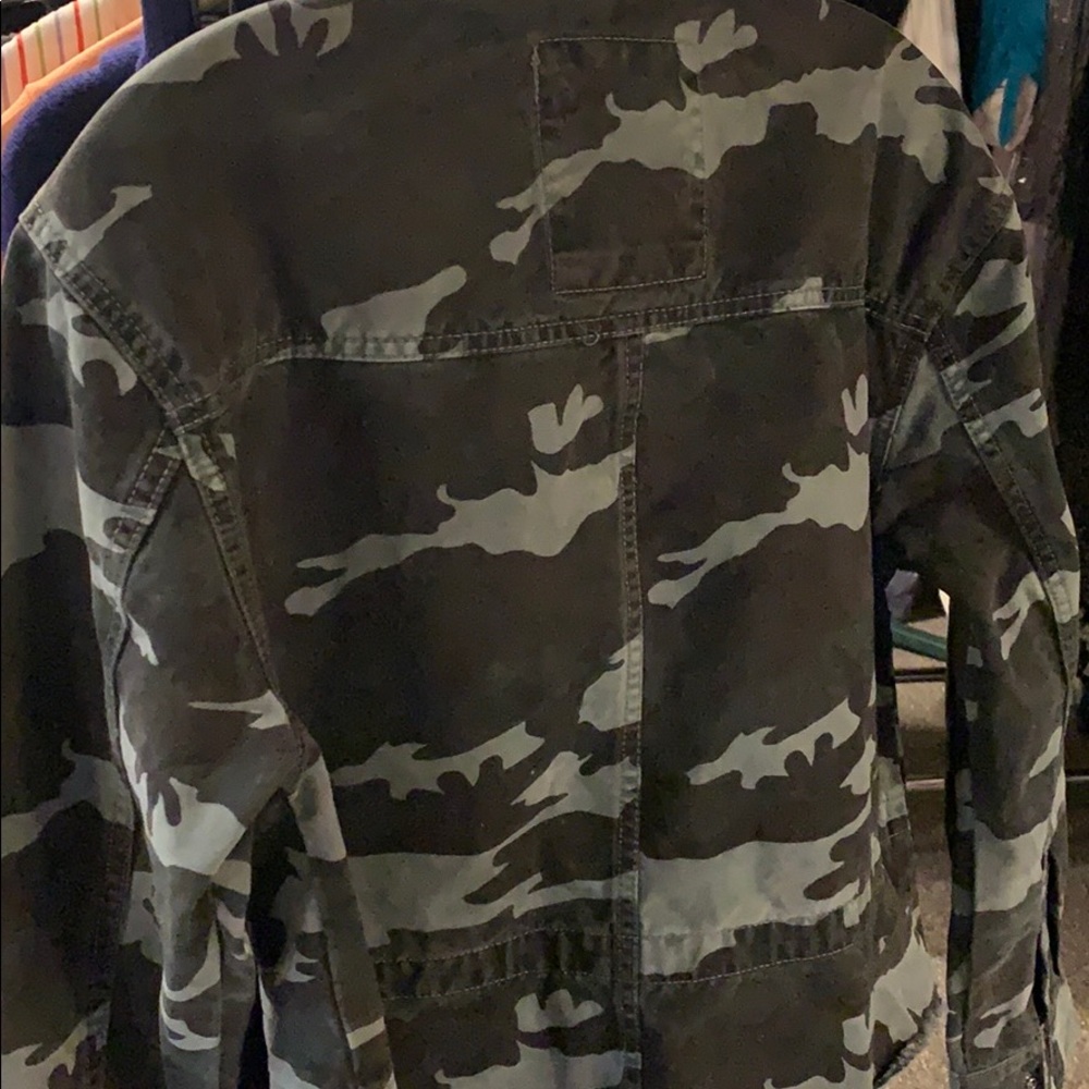 Riley Cropped Rookie Jacket - Picture 6 of 6